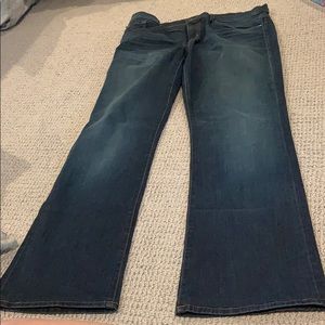 JBrand Women's jeans classic boot cut size 32